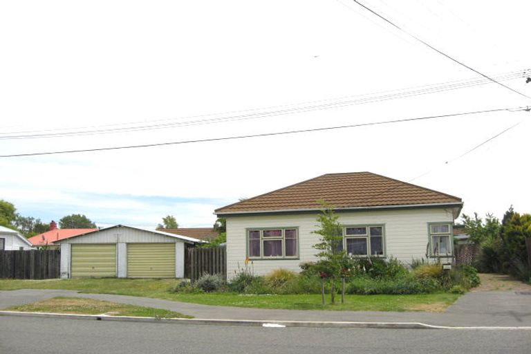 Photo of property in 12 Manning Place, Woolston, Christchurch, 8023