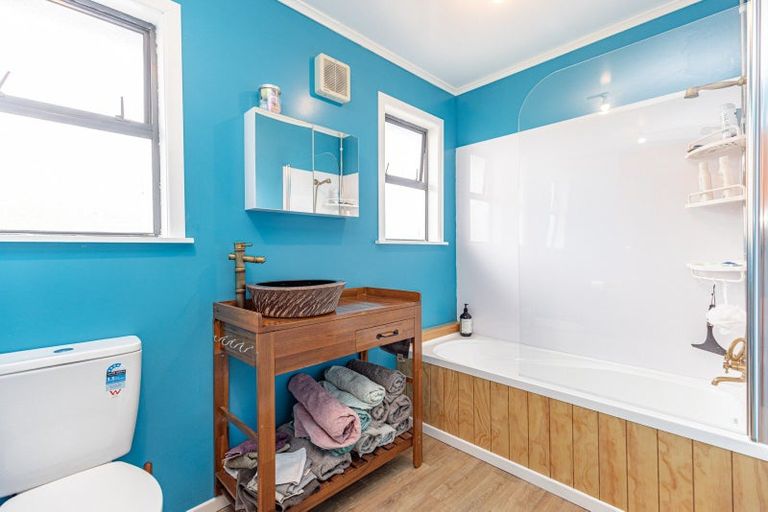 Photo of property in 74 Matai Street, Castlecliff, Whanganui, 4501