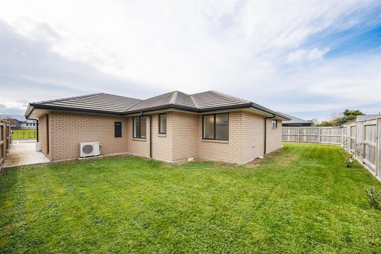 Photo of property in 51 Wilson Street, Bulls, 4818