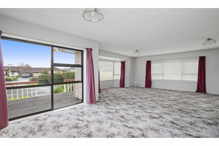 Photo of property in 9a Civic Place, Waiuku, 2123