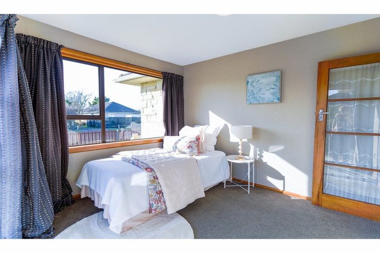 Photo of property in 31 Aurora Street, Hei Hei, Christchurch, 8042