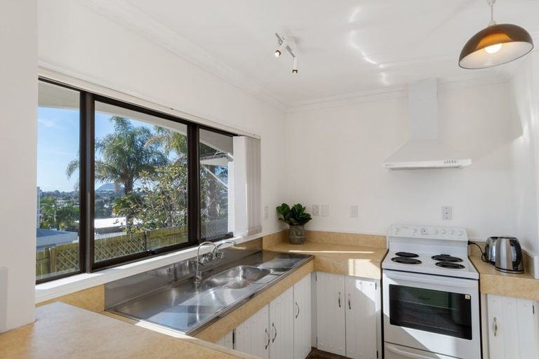 Photo of property in 19a Tekoah Place, Judea, Tauranga, 3110