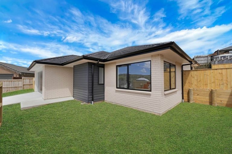 Photo of property in 13 Bathgate Court, Pokeno, 2402