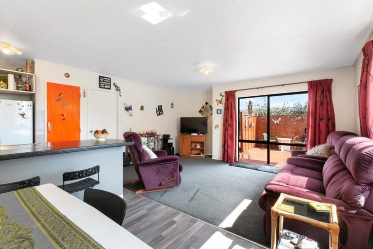 Photo of property in 2a Katterns Street, Katikati, 3129