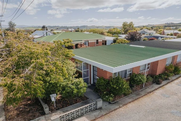 Photo of property in 19a Essex Street, Balclutha, 9230