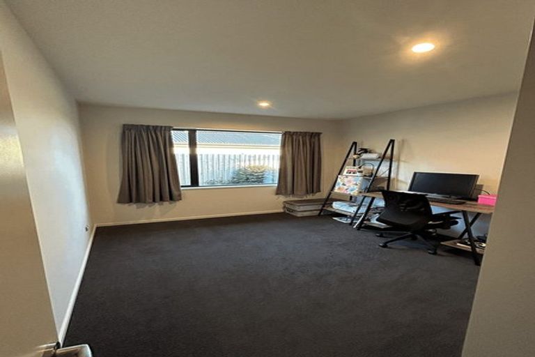 Photo of property in 97 Caulfield Avenue, Halswell, Christchurch, 8025