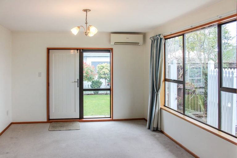 Photo of property in 1/57 Waratah Street, Avondale, Christchurch, 8061