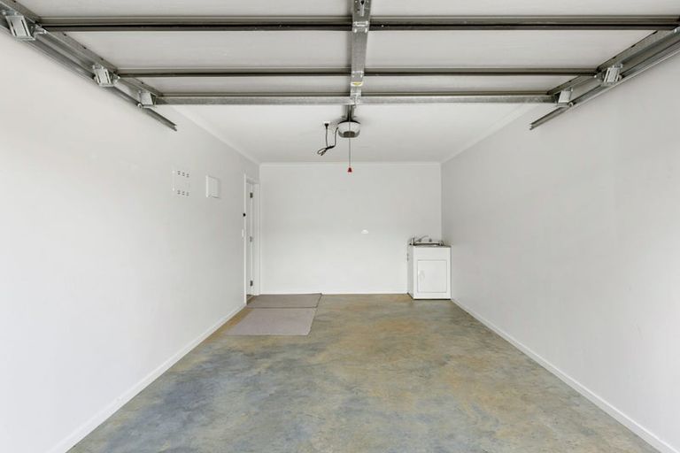 Photo of property in 150 Te Manatu Drive, Huntington, Hamilton, 3210