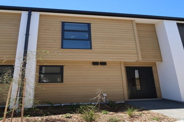 Photo of property in 6 Te Ara O Ralph Olsen, Wainuiomata, Lower Hutt, 5014