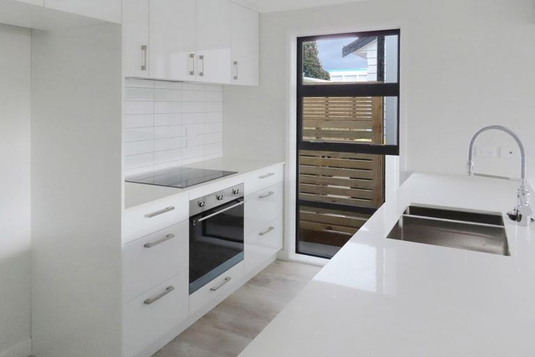 Photo of property in 90b Cambridge Terrace, Waterloo, Lower Hutt, 5011