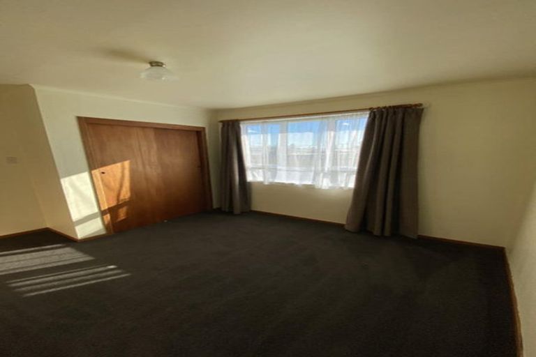 Photo of property in 239 Huatoki Street, Upper Vogeltown, New Plymouth, 4310