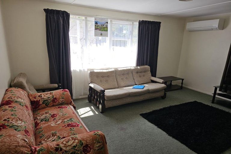 Photo of property in 66 Domett Street, Westport, 7825