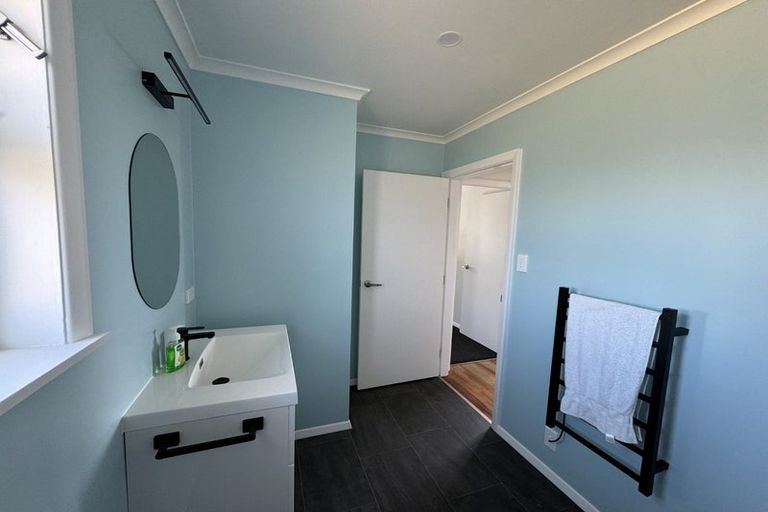 Photo of property in 3 Reeve Street, Levin, 5510