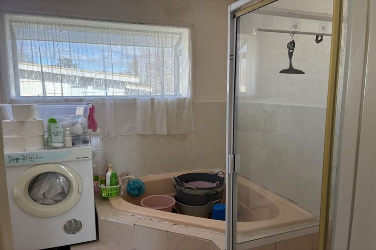 Photo of property in 49 Woodglen Road, Glen Eden, Auckland, 0602