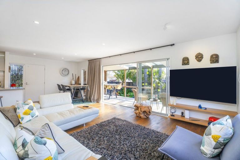 Photo of property in 6a White Street, Whitianga, 3510