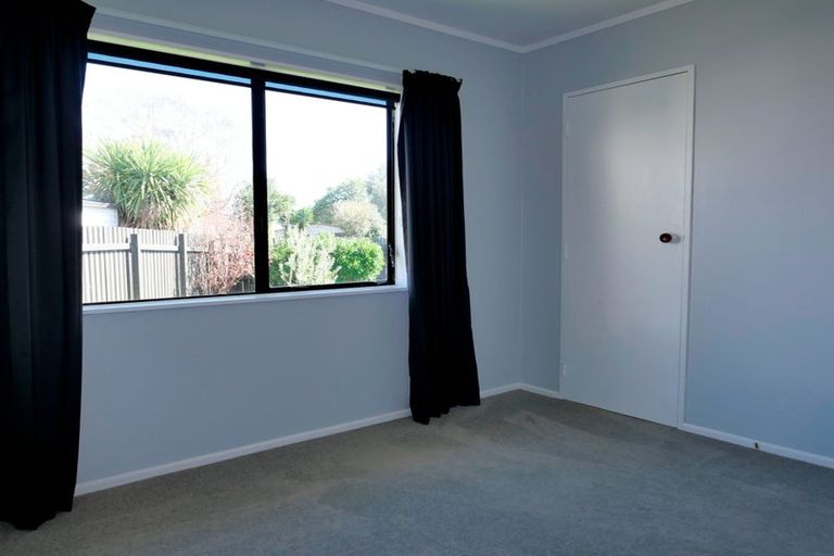Photo of property in 19 Linwood Drive, Paraparaumu, 5032