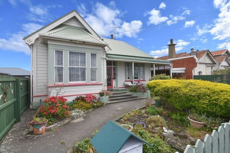 Photo of property in 84 Queens Drive, Saint Kilda, Dunedin, 9012