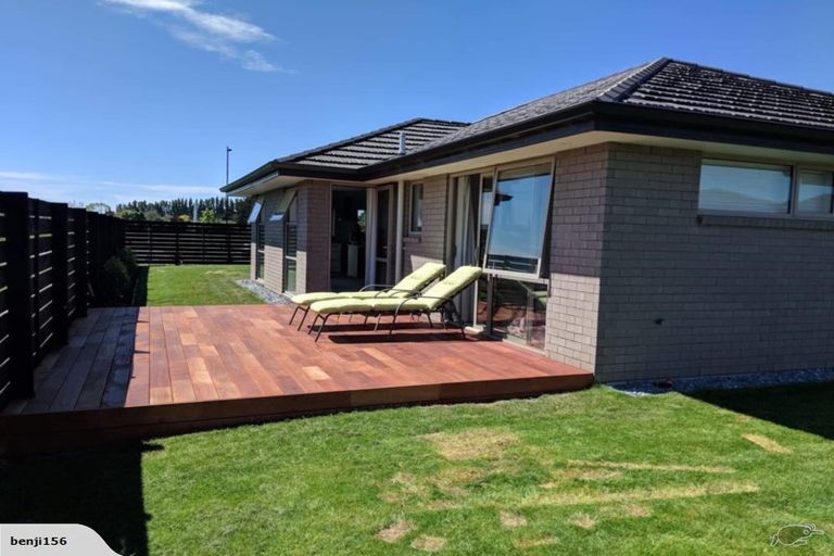 Photo of property in 16 Koareare Avenue, Halswell, Christchurch, 8025