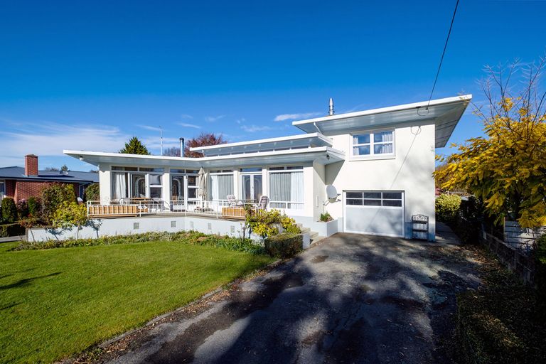 Photo of property in 35 Mount Cook Road, Fairlie, 7925