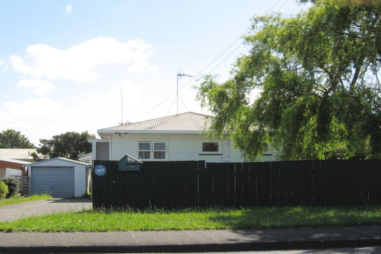 Photo of property in 1/76 Grove Road, Papakura, 2110
