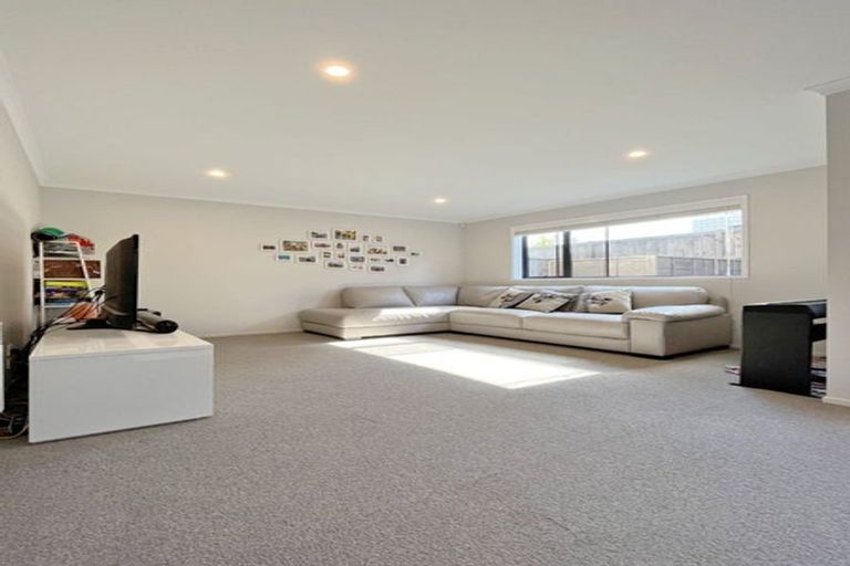 Photo of property in 55 Andrew Jack Road, Silverdale, 0932