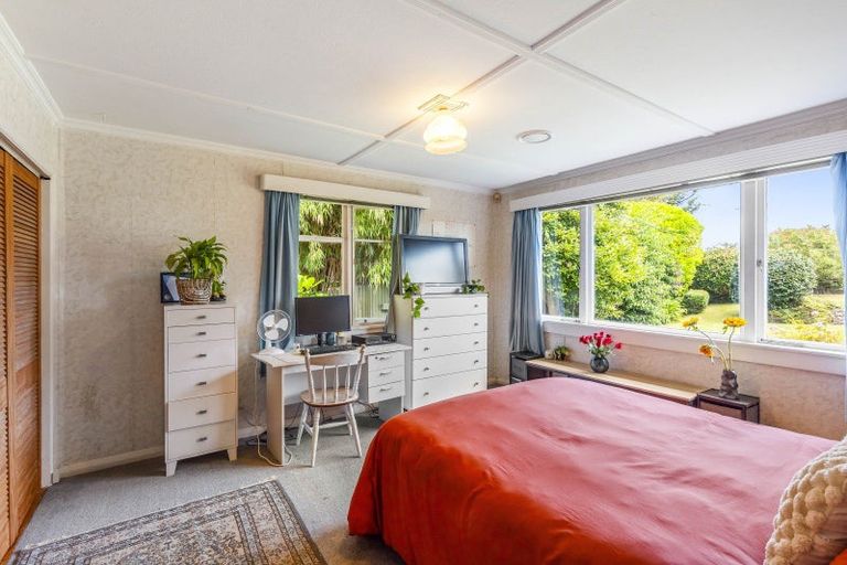 Photo of property in 138 Arawhata Road, Paraparaumu, 5032