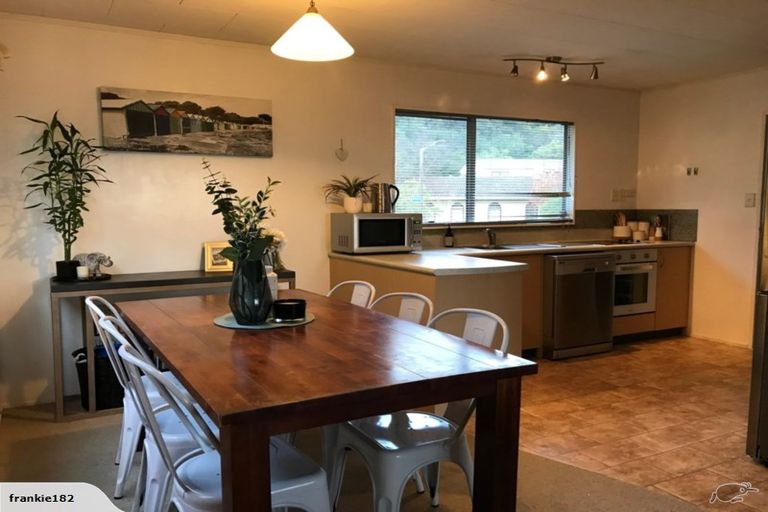 Photo of property in 74 Eskdale Road, Papakowhai, Porirua, 5024