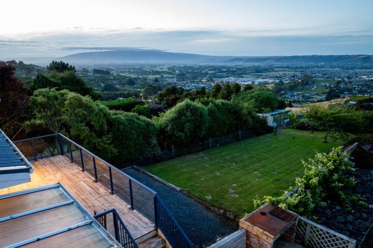 Photo of property in 27 Chain Hills Road, Chain Hills, Dunedin, 9076