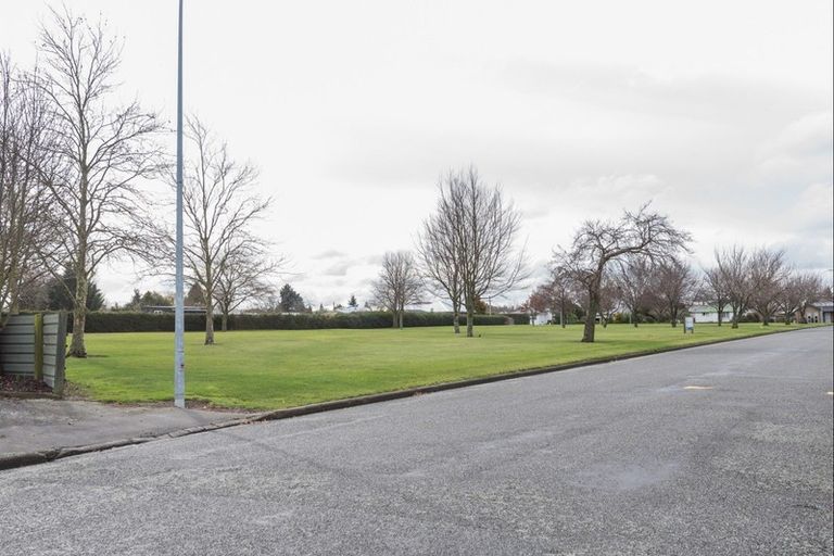 Photo of property in 1/8 Patching Street, Hampstead, Ashburton, 7700