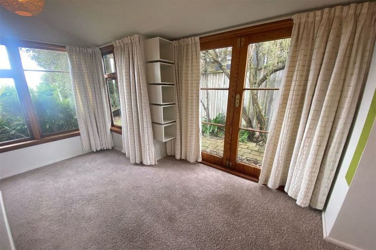 Photo of property in 223c Mount Pleasant Road, Mount Pleasant, Christchurch, 8081