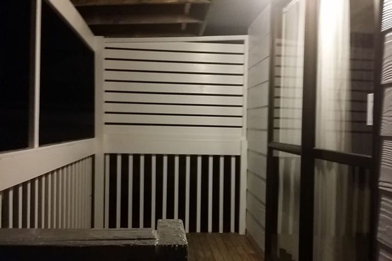 Photo of property in 15 Sabot Place, Massey, Auckland, 0614