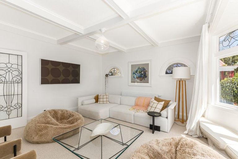 Photo of property in 103 Muritai Road, Eastbourne, Lower Hutt, 5013