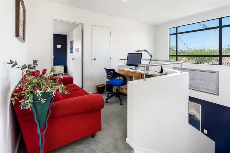 Photo of property in 48 Redwing Street, Browns Bay, Auckland, 0630