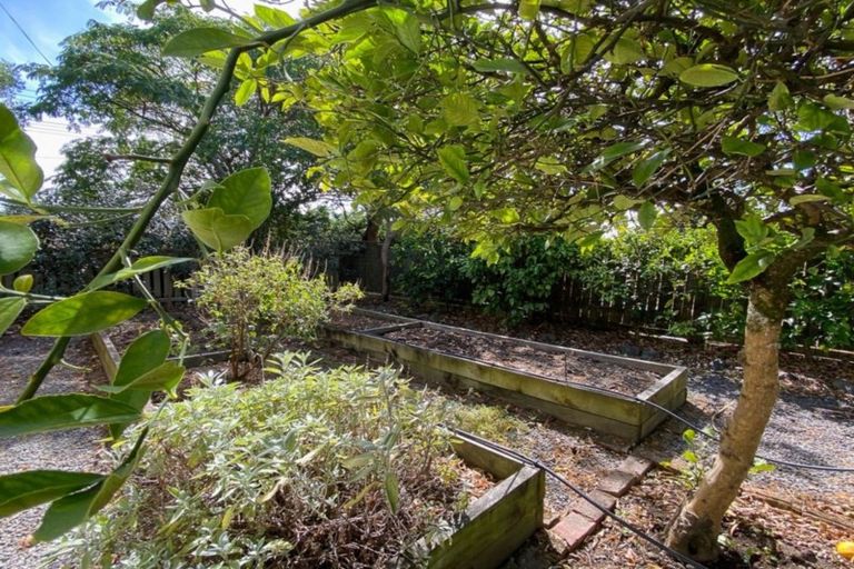 Photo of property in 429 High Street South, Carterton, 5713