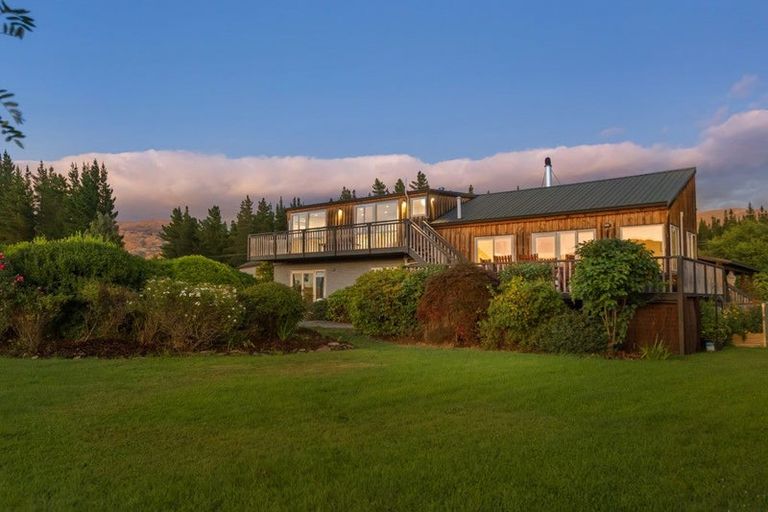 Photo of property in 283 Bannockburn Road, Cromwell, 9384