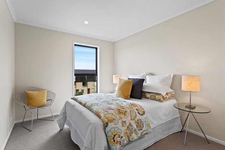 Photo of property in 10/2 Rangitamiro Place, Hobsonville, Auckland, 0616