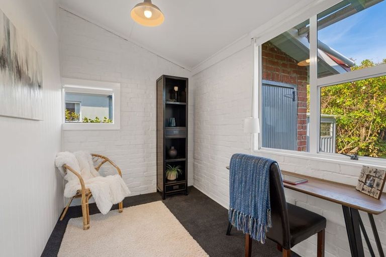 Photo of property in 32 Moreau Street, Saint Kilda, Dunedin, 9012