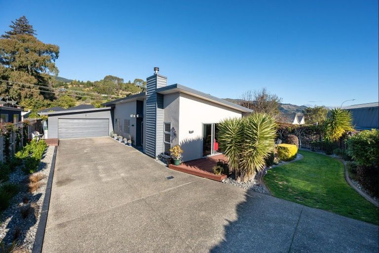 Photo of property in 8 Gershwin Grove, Stoke, Nelson, 7011