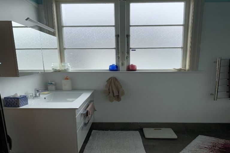 Photo of property in 18 Dunstan Street, Otaki, 5512