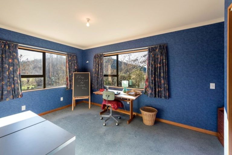 Photo of property in 40 Lord Auckland Road, Wakefield, 7025