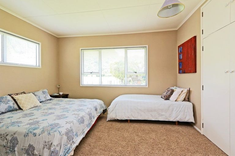 Photo of property in 14 John Ross Place, Kairakau, Elsthorpe, 4295