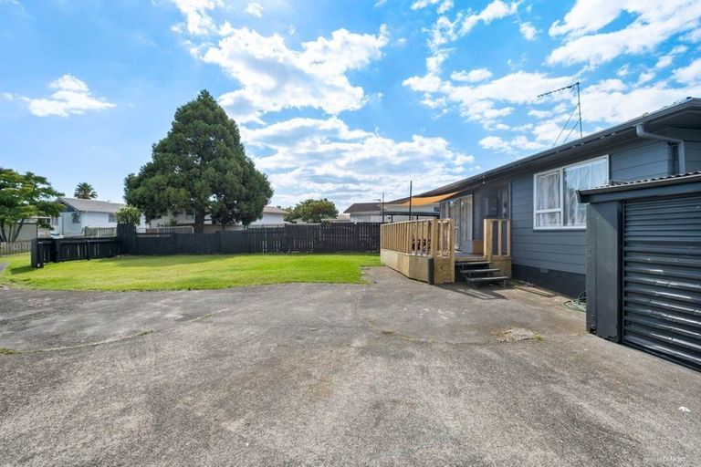 Photo of property in 1/12 Naomi Place, Manurewa, Auckland, 2102