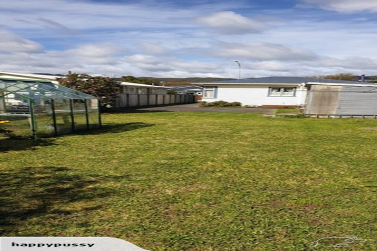 Photo of property in 55 Connolly Street, Boulcott, Lower Hutt, 5010