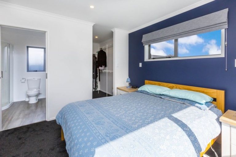 Photo of property in 9 Pattullo Crescent, Wallaceville, Upper Hutt, 5018