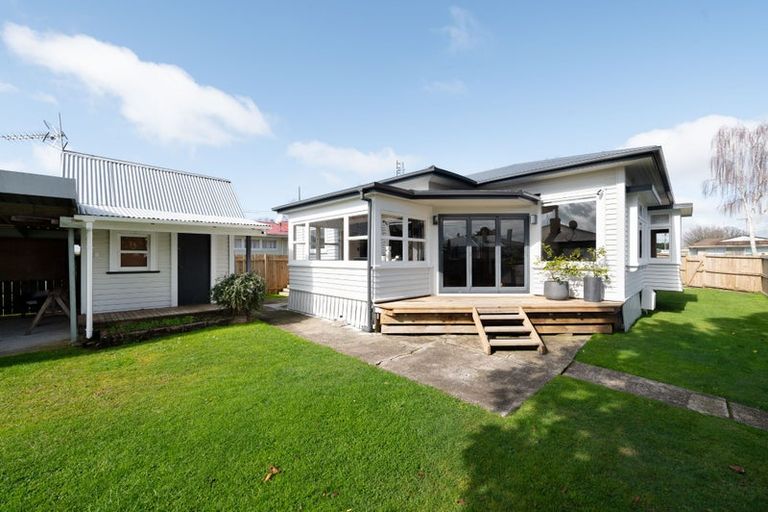 Photo of property in 77 Te Aroha Street, Hamilton East, Hamilton, 3216