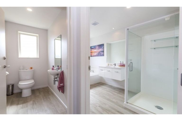 Photo of property in 78a Daniels Road, Redwood, Christchurch, 8051