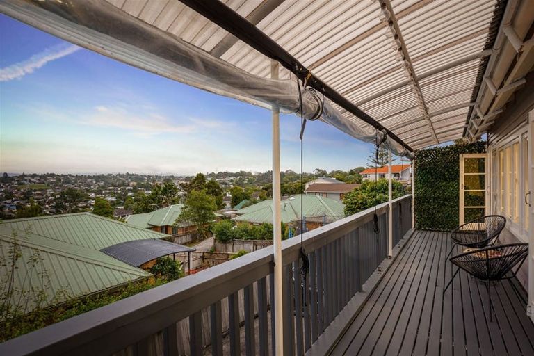 Photo of property in 103 Royal Road, Massey, Auckland, 0614
