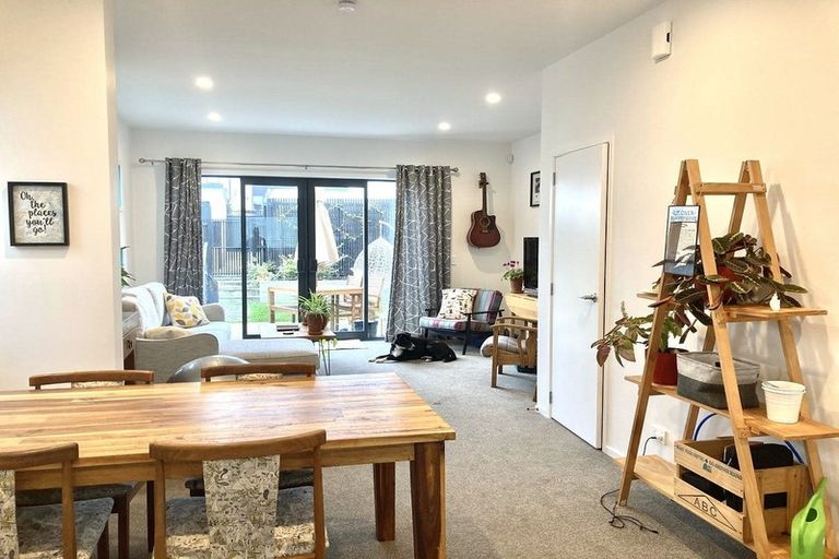 Photo of property in 12 Joshua Carder Drive, Hobsonville, Auckland, 0616