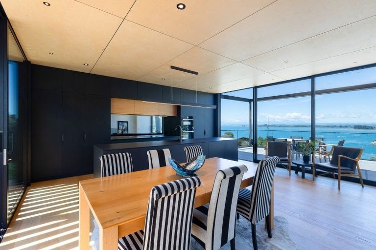 Photo of property in 21 Talisman Heights, Kaiteriteri, Motueka, 7197