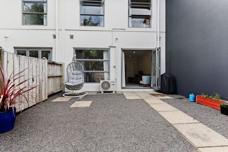 Photo of property in 6/38 Maratahu Street, Westown, New Plymouth, 4310